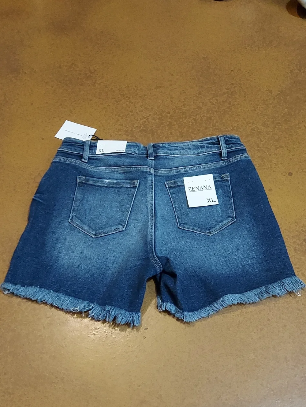 NWT Zenana Denim Shorts XL